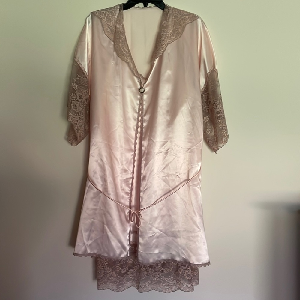 🙋‍♀️👚Colessce Couture Lingerie Dressing Gown & Slip Dress Size L Pink and Gray